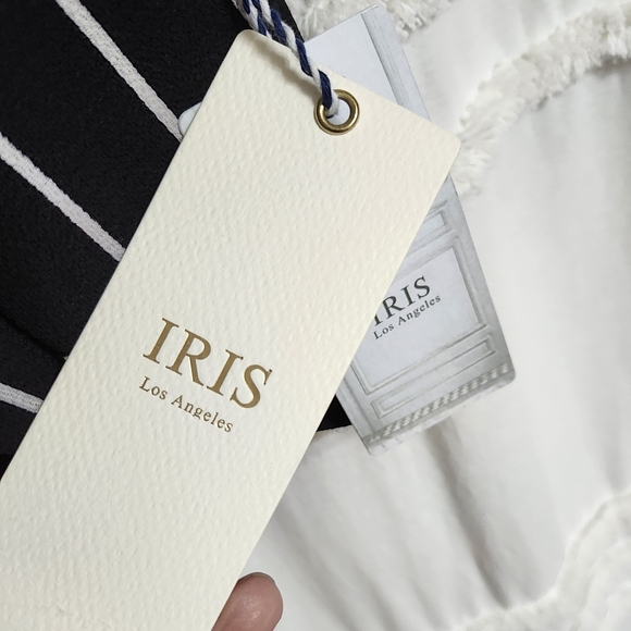 BNWT Black & white cropped blazer.. Final Price. - Picture 5 of 8